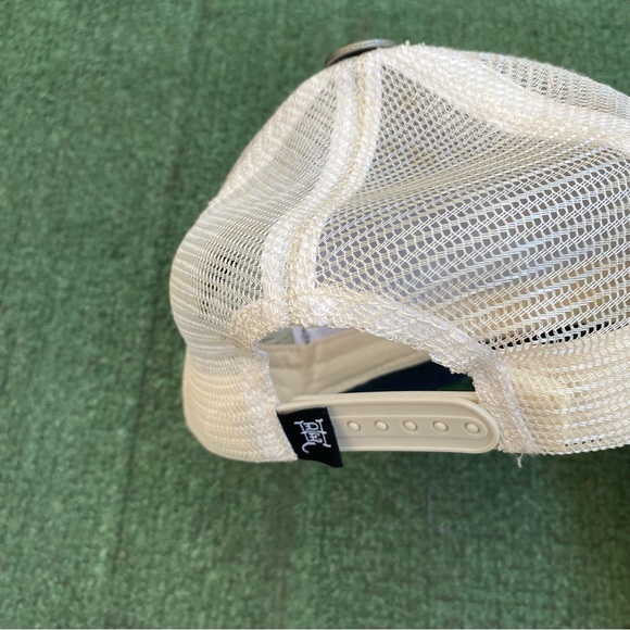 Ed hardy hat - Picture 4 of 5